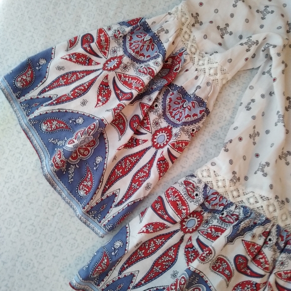 Umgee Bell Sleeve Top Boho - Picture 7 of 7